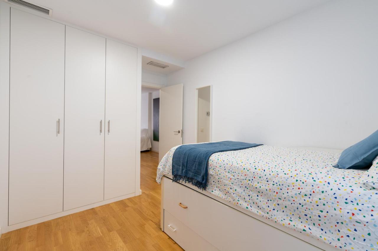 Piso Nuevo En Triana Apartment Севиля Екстериор снимка